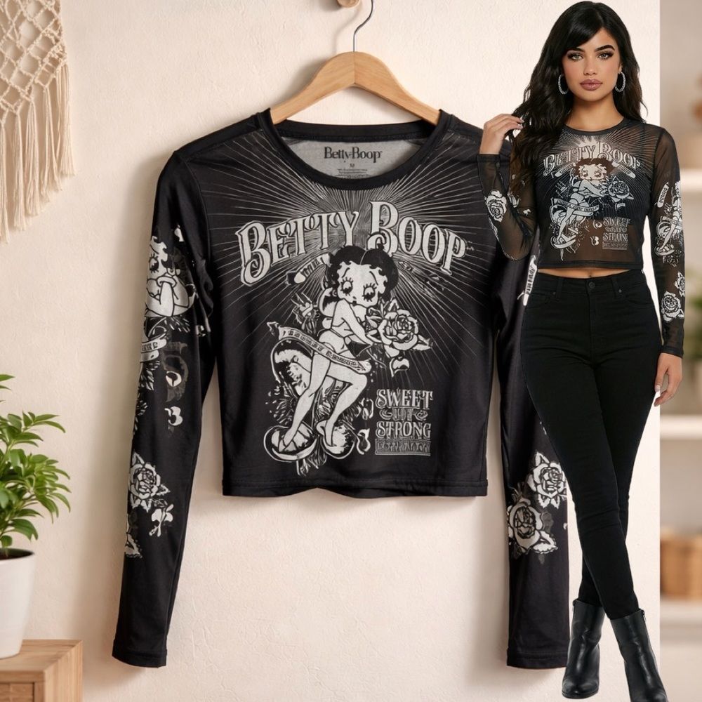 🛍️ BETTY BOOP feisty and bold sheer long sleeve cropped top size MEDIUM